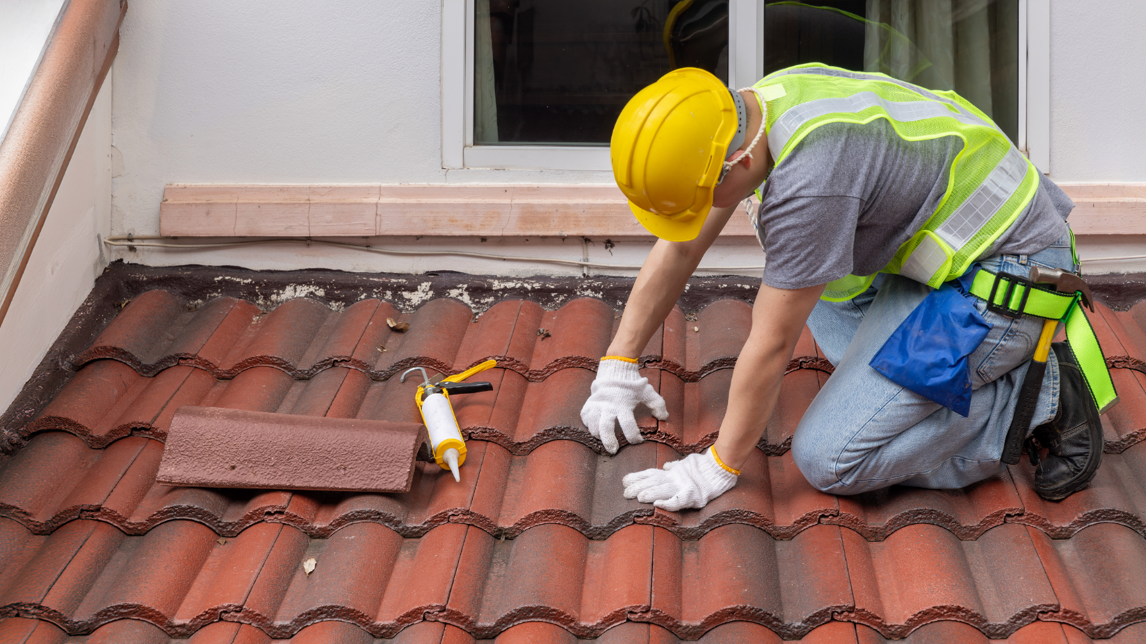 https://www.alpharoofers.com/roofing-company-in-topeka/