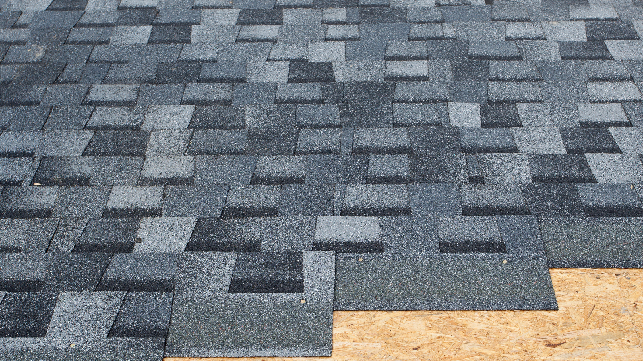 Roofing Contractor in Lawrence