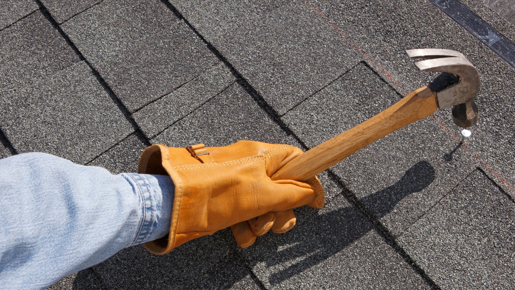 Topeka roofing company 