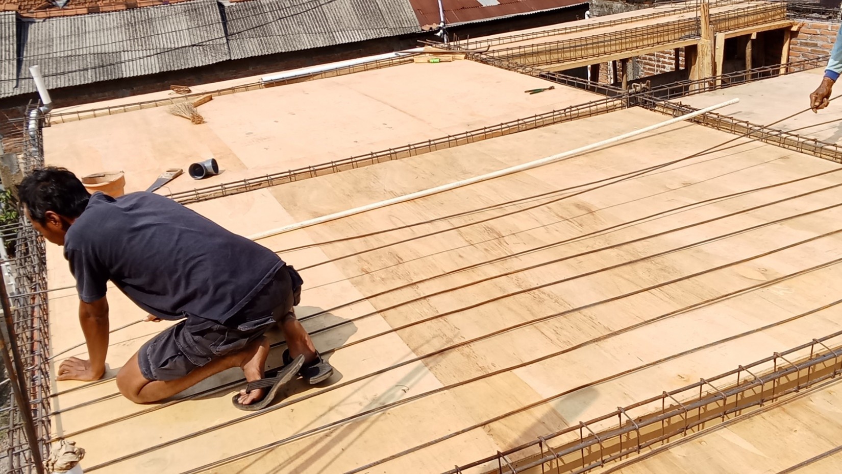 commercial roofing company in Lawrence